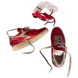 Autre Marque Diadora Heritage metallisch rote Sneakers