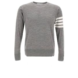 Streifenstrick aus nachhaltiger Merinowolle - Thom Browne