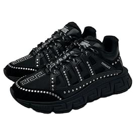 Versace Sneakers Trigreca con borchie