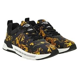 Dynamic Sneaker - Versace