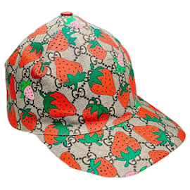 GG Supreme Strawberry Baseball Cap - Gucci