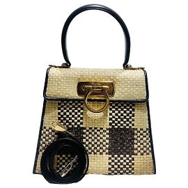 Salvatore Ferragamo Bolsa Tote de Alça Superior Gancini em Ráfia Icônica
