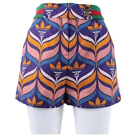 Pantalones cortos con banda Gucci Adidas