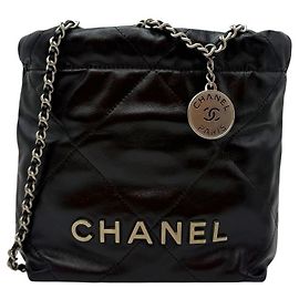Chanel Mini borsa hobo in pelle di vitello lucida argento nero