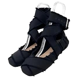Christian Dior Strap Flat Shoes