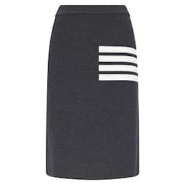 Falda lápiz de lana merino - Thom Browne