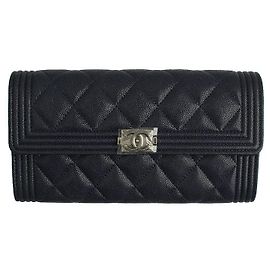 Chanel Cartera Larga de Caviar Suave Azul Marino Plata Serie