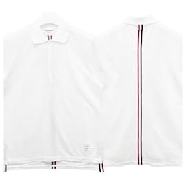 Polo aus Baumwoll-Piqué mit Streifen auf der Rückseite, lockere Passform, kurze Ärmel - Thom Browne