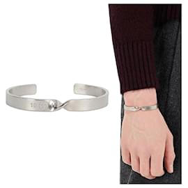 Maison Martin Margiela Twist Number Armreif