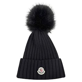Strickmütze mit Pom Pom und Moncler-Logo-Patch