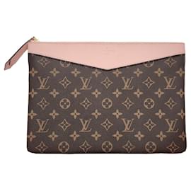 Louis Vuitton Pouch Daily