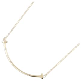 Collana T Smile Small in oro giallo 18K di Tiffany & Co.