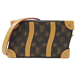 Borsa a Spalla Soft Trunk This Is Not Monogram di Louis Vuitton