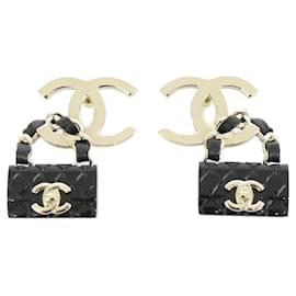 Orecchini a goccia in pelle di vitello nera Chanel