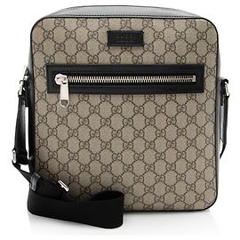 Gucci GG Supreme Messenger Medio