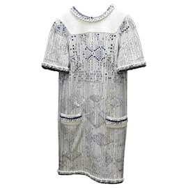 CHANEL-KLEID P47905K06127 38 M PAILLETTEN-ORNAMENTE KETTENDDETAILS TWEED-KLEID - Chanel