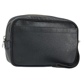 LOUIS VUITTON Taiga Karga Clutch Bag Ardoise M30812 LV Auth ka2832