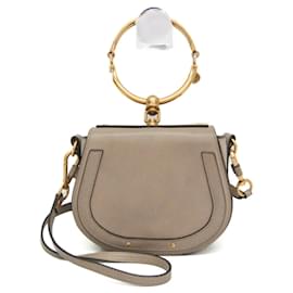 Bolsa Chloé Nile em couro cinza e camurça
