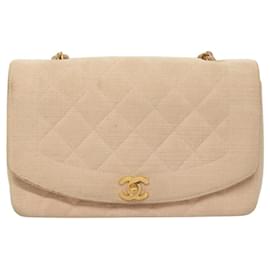 Chanel Vintage Diana Umhängetasche aus gestepptem Canvas Klein