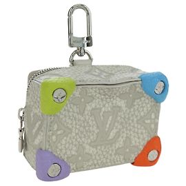 LOUIS VUITTON Monogram Taurillon Climbing Pouch Gray MP3383 LV Auth 167003SM