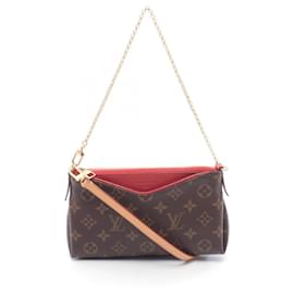 Borsa a mano Pallas di Louis Vuitton