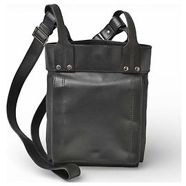 Borsa a spalla in pelle nera Gucci