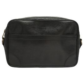 Louis Vuitton Trocadero Epi Leather 27