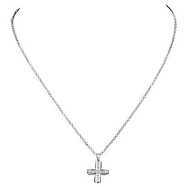 Bulgari Pendente Croce Bvlgari in oro bianco 18K e pavé di diamanti