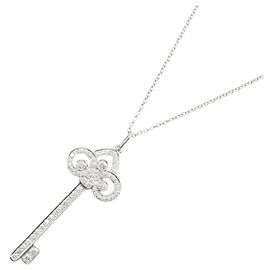 Collana con pendente a forma di chiave Fleur-de-lis in diamante di Tiffany & Co.