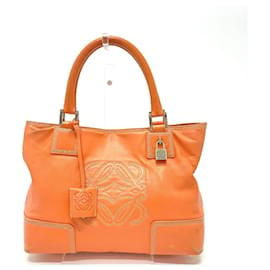 Borsa Amazona Anagram Loewe in arancione