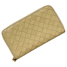 Beige Intrecciato Langbörse von Bottega Veneta