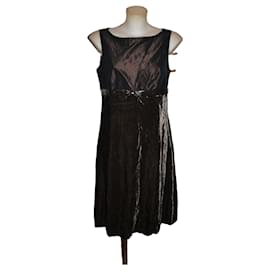 Max Mara Kleid aus Seide und Viskose braun