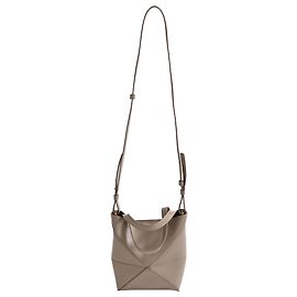 Loewe Mini Puzzle Falt-Tote aus beigem Kalbsleder