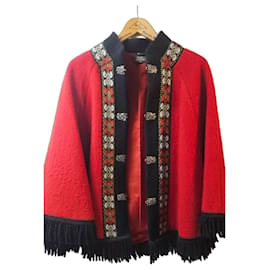 Autre Marque Capa de lana roja con bordado y flecos