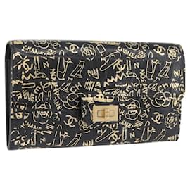 CHANEL 2.55 Cartera Larga Croco Grabada Negra Dorada CC Auth 172450SAV
