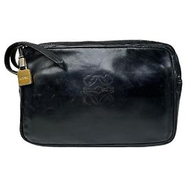 Clutch in pelle vintage Loewe Madrid nera