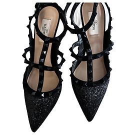 Sapatos de Salto Rockstud Valentino em Glitter Preto