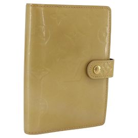 LOUIS VUITTON Vernis Agenda PM Tagesplaner Cover Beige R21001 LV Auth BA11326