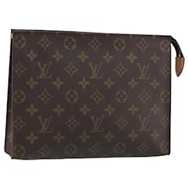 LOUIS VUITTON Poche Toilette Monogram 26 M47542 LV Auth LNZ557