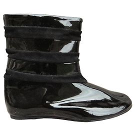 Les Prairies de Paris Stiefeletten aus schwarzem Lackleder