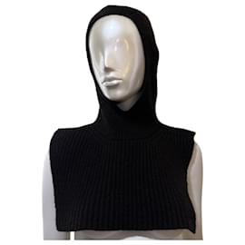 Bufanda Soeur Marrón de Lana Merina con Cuello Alto