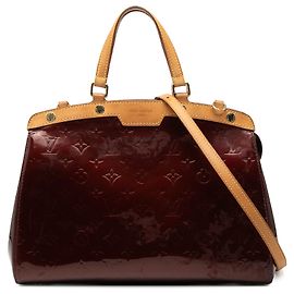 Louis Vuitton Brea MM Tasche aus rotem Monogramm-Vernis