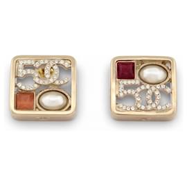 NUOVE ORECCHINI CHANEL LOGO CC QUADRATO NUM 5 STRASS PERLA