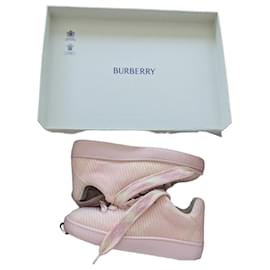 Burberry Schnürsneaker rosa Stoff Größe 40