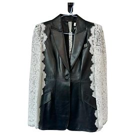 Alexander McQueen Jacke aus schwarzem Leder und weißer Spitze