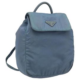 PRADA Rucksack aus Nylon babyblau Silber authentisch ti3674