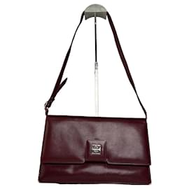 Borsa a spalla in pelle vintage Givenchy bordeaux