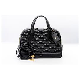 Louis Vuitton Malletage Dora PM – Pelle di vitello nera – Finiture dorate