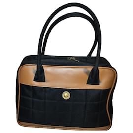 Bolsa de mão Pierre Balmain em tecido preto e marrom
