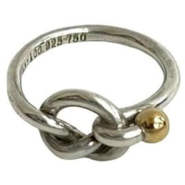Hook & Eye Love Knot Ring von Tiffany & Co.